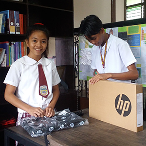 Laptop stichting Sparrow