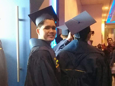 John Ralfh behaald zijn architectuur diploma stichting Sparrow