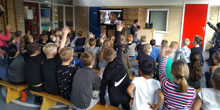 Presentatie op De Bernebrêge stichting Sparrow Presentatie op De Bernebrêge stichting Sparrow