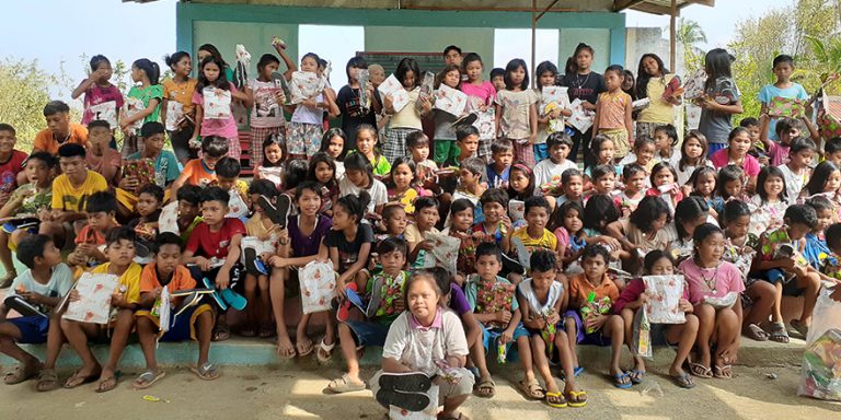 Kerstfeest Graciel stichting Sparrow