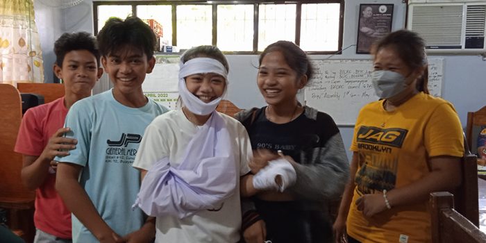 Een EHBO-cursus voor onze sponsorkinderen stichting Sparrow